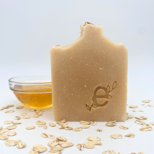 🍁Everkind Soap Co: Milk & Honey Bar